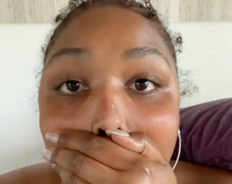 Lizzo looked shook. (TikTok/@lizzo)