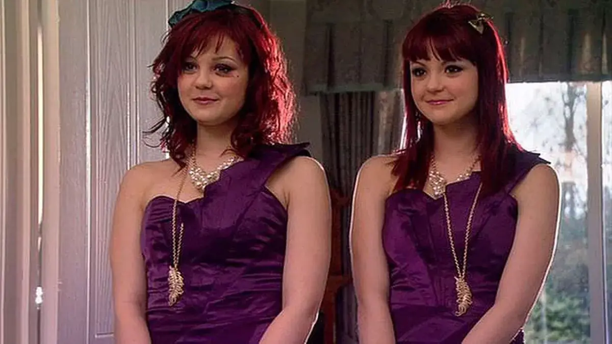 Emily and Katie Fitch in Skins (Channel 4)