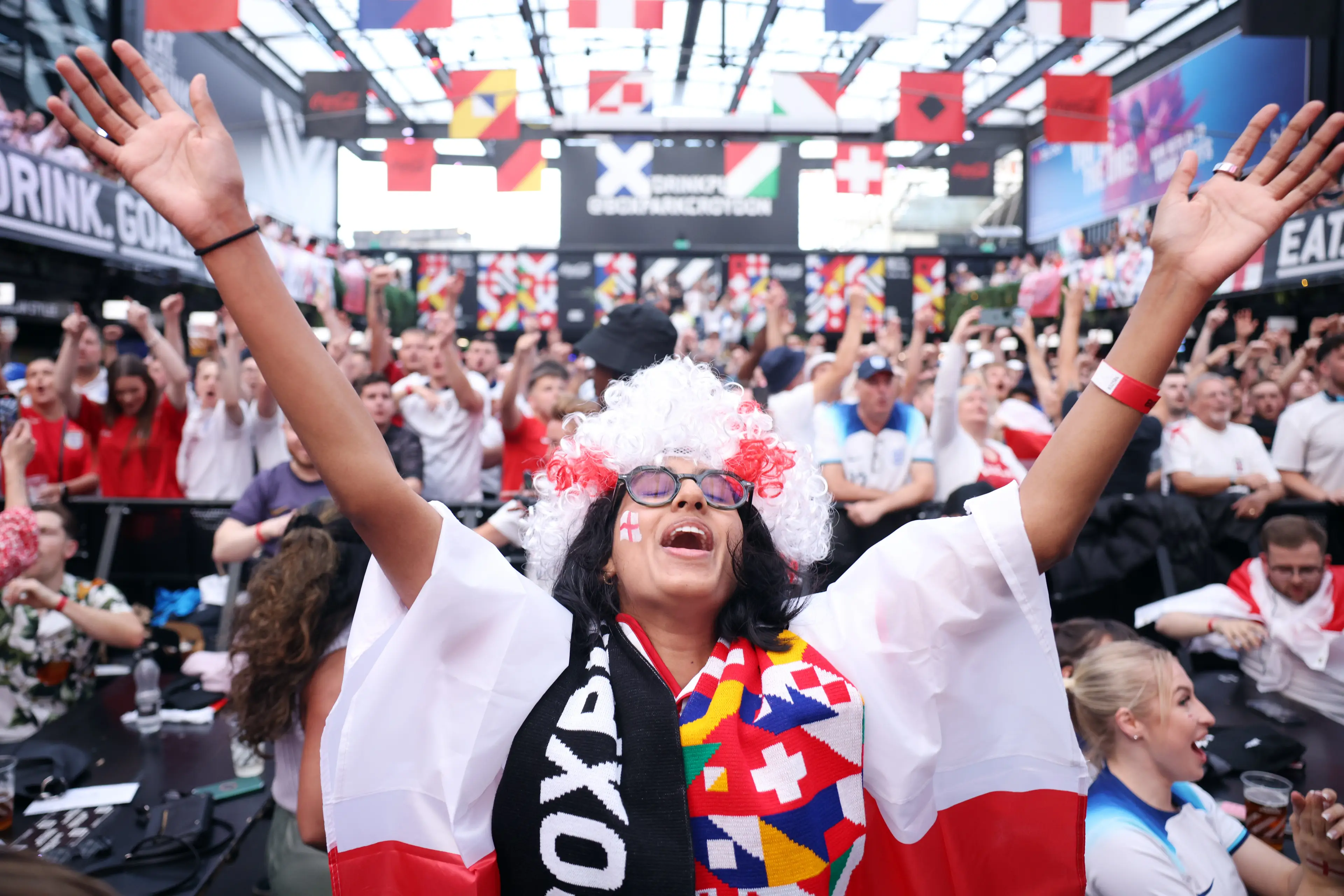 We'll hopefully be partying until 1am in our locals, come Sunday night. (Dan Kitwood/Getty Images)