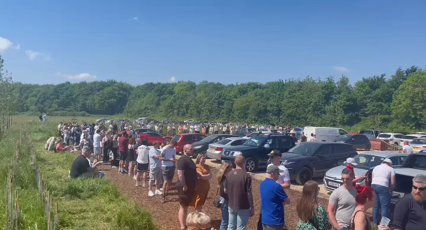 The line to get into the shop is always long. (Facebook)