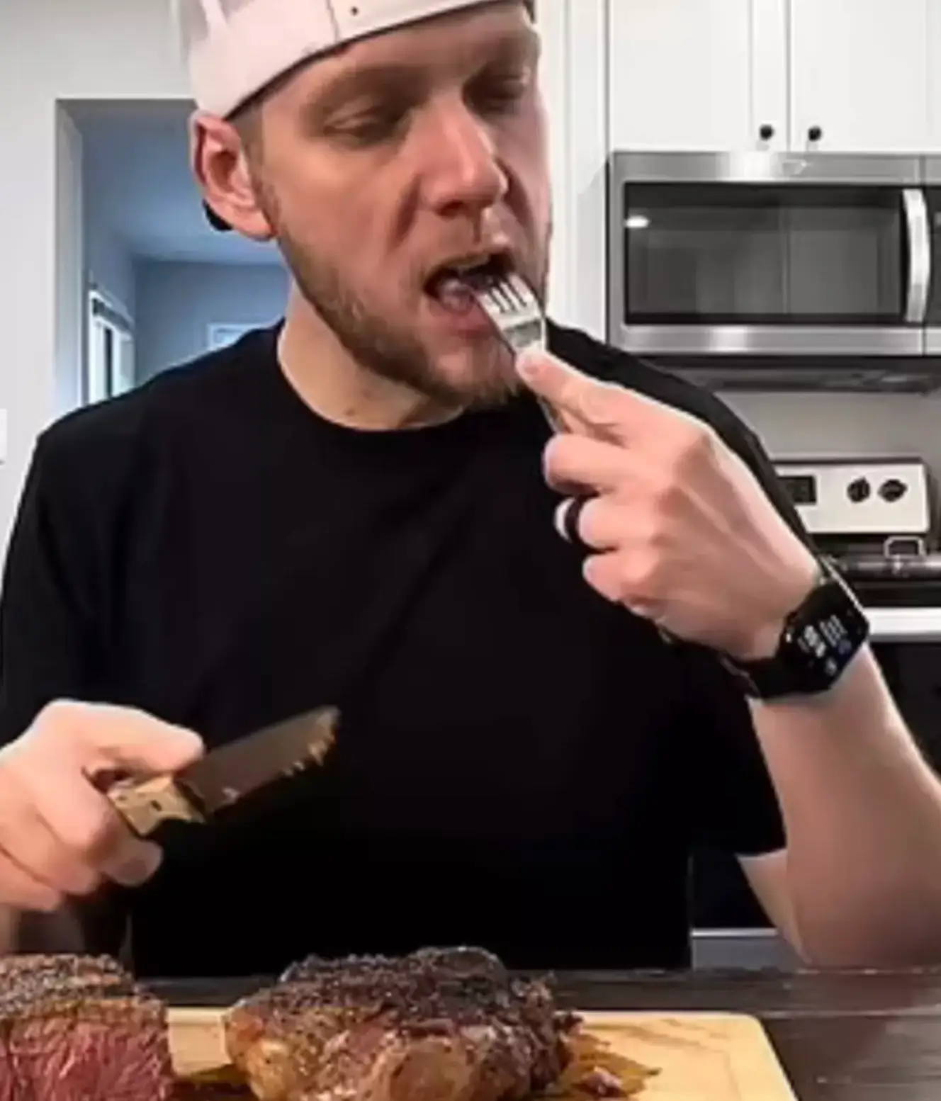 He switched to a full-on carnivore diet (YouTube/Carnivore Couple)