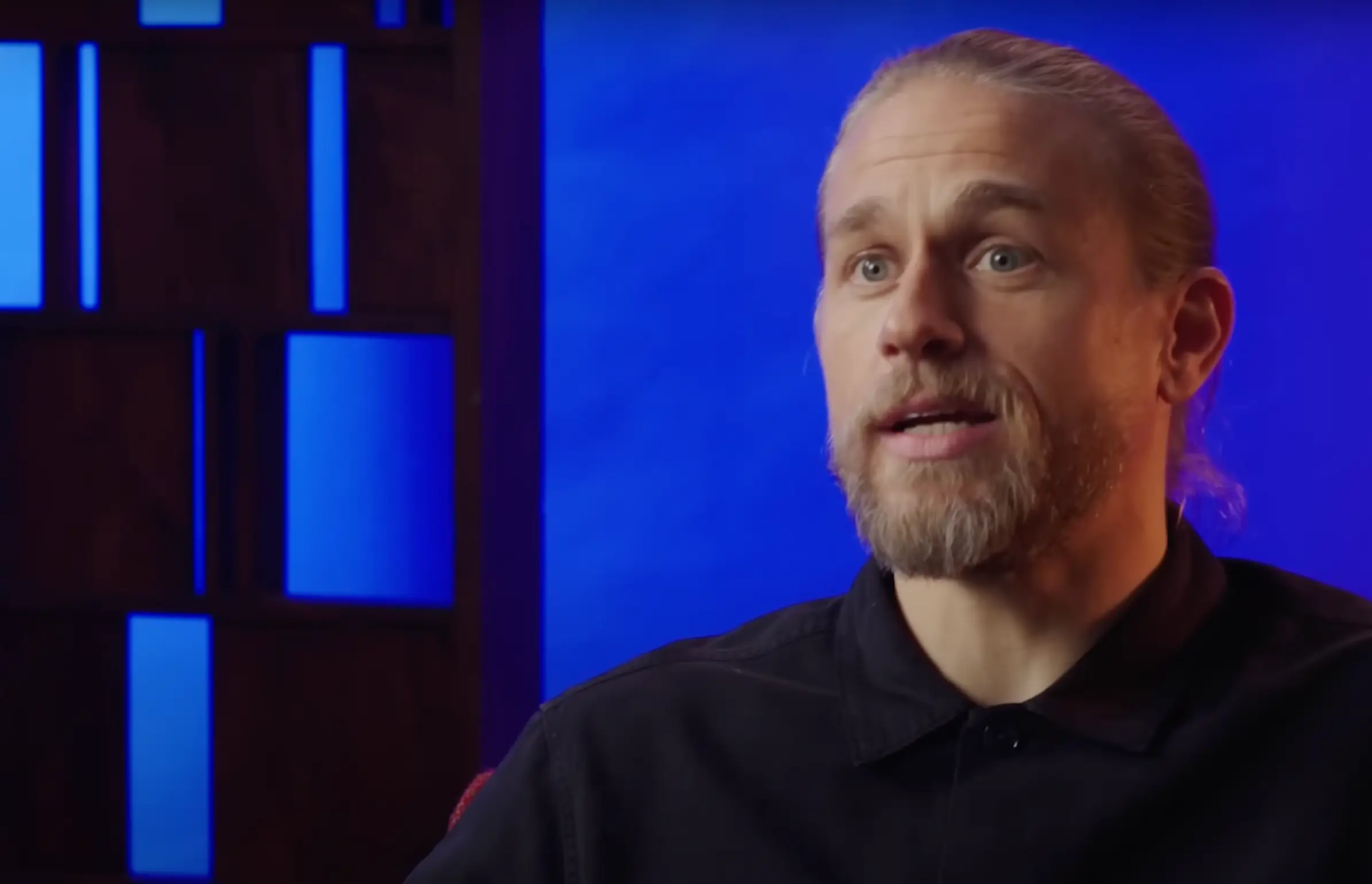 Charlie Hunnam has actually admitted to having a strange 'half English, half American' accent.