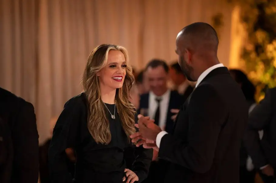 Laura Aikman as Rachel Duffy alongside Kevin Harvey as Bobby Duffy (Jamie Stack via BBC)