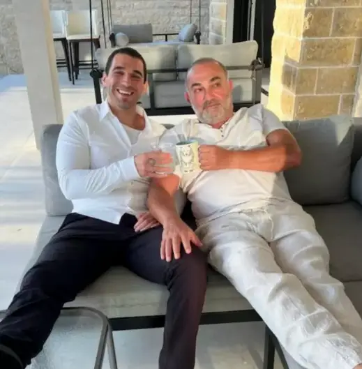 He is now a motivational speaker and has written about his experience (Instagram/@adamrosevision)