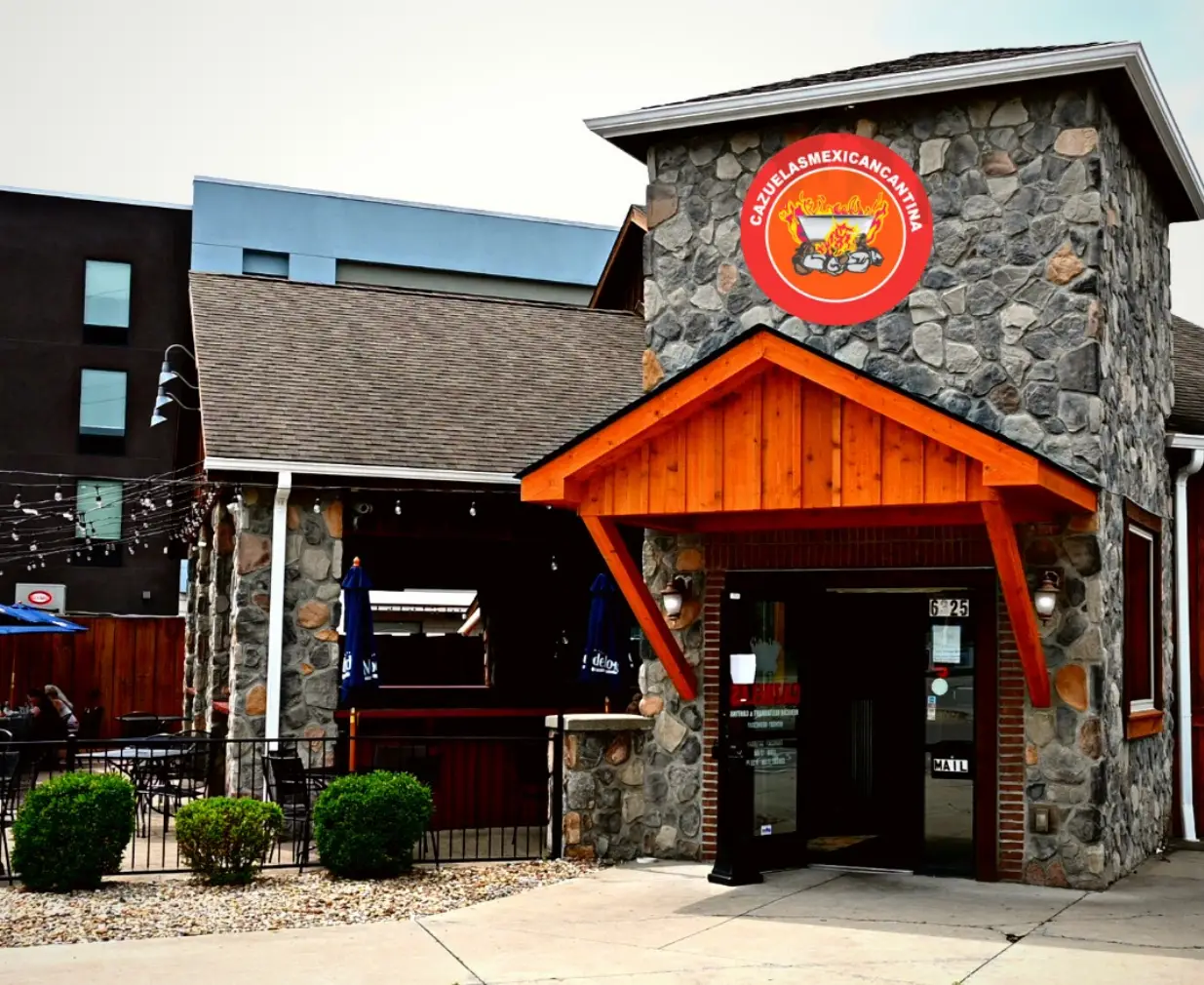 The incident occurred at Cazuelas Mexican Cantina in Columbus, Ohio (Facebook)