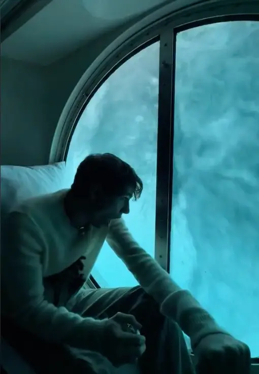 The rogue wave took Marc by shock.