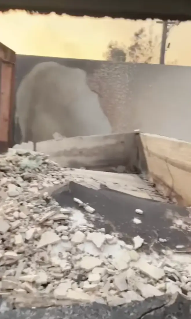 Her Malibu place has burned to the ground. (Instagram/parishilton)