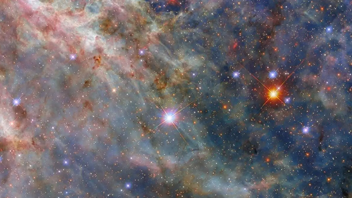 ESA/Hubble & NASA, C. Murray