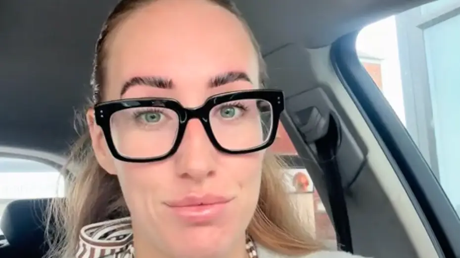 @danielledixonriley / TikTok