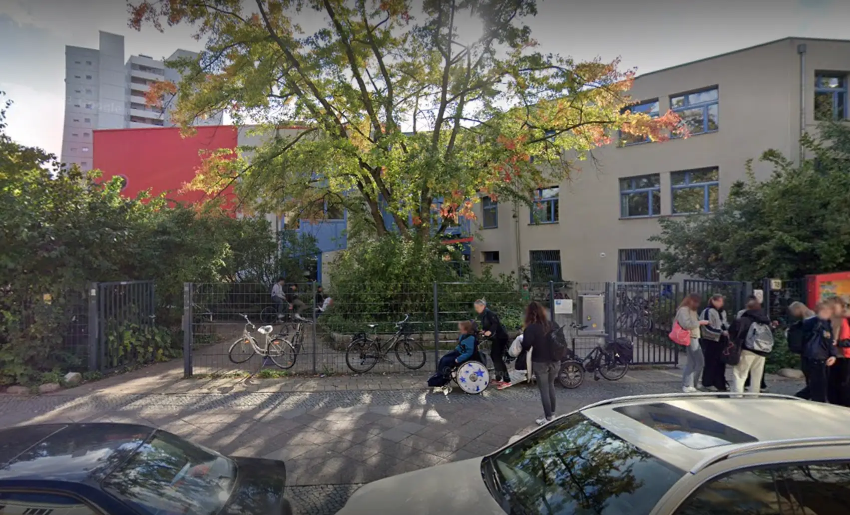 The Berlin school ended up with quite the decoration. (Google)