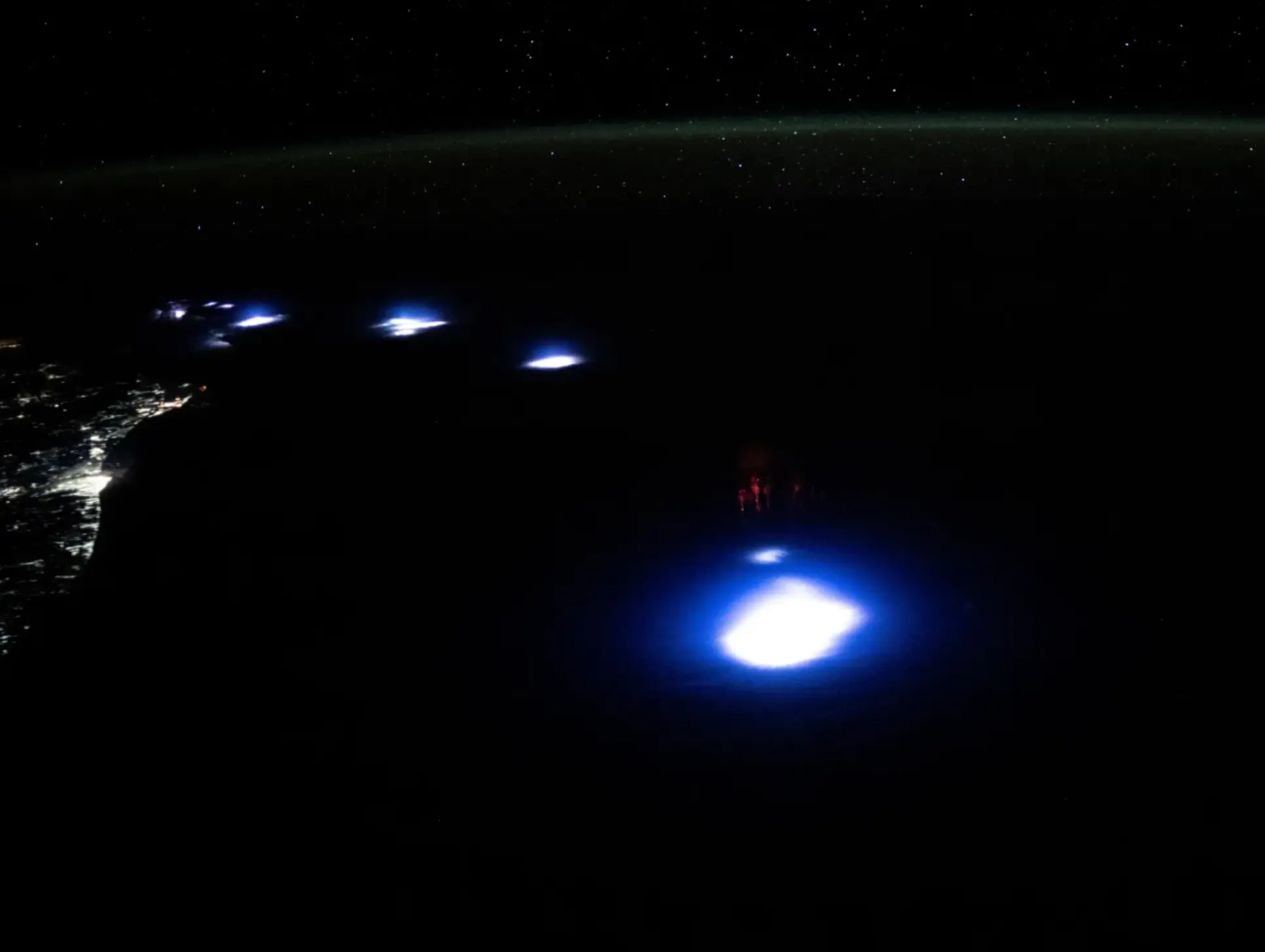 An astronaut recently captured this striking image. (Nasa/Matthew Dominick)