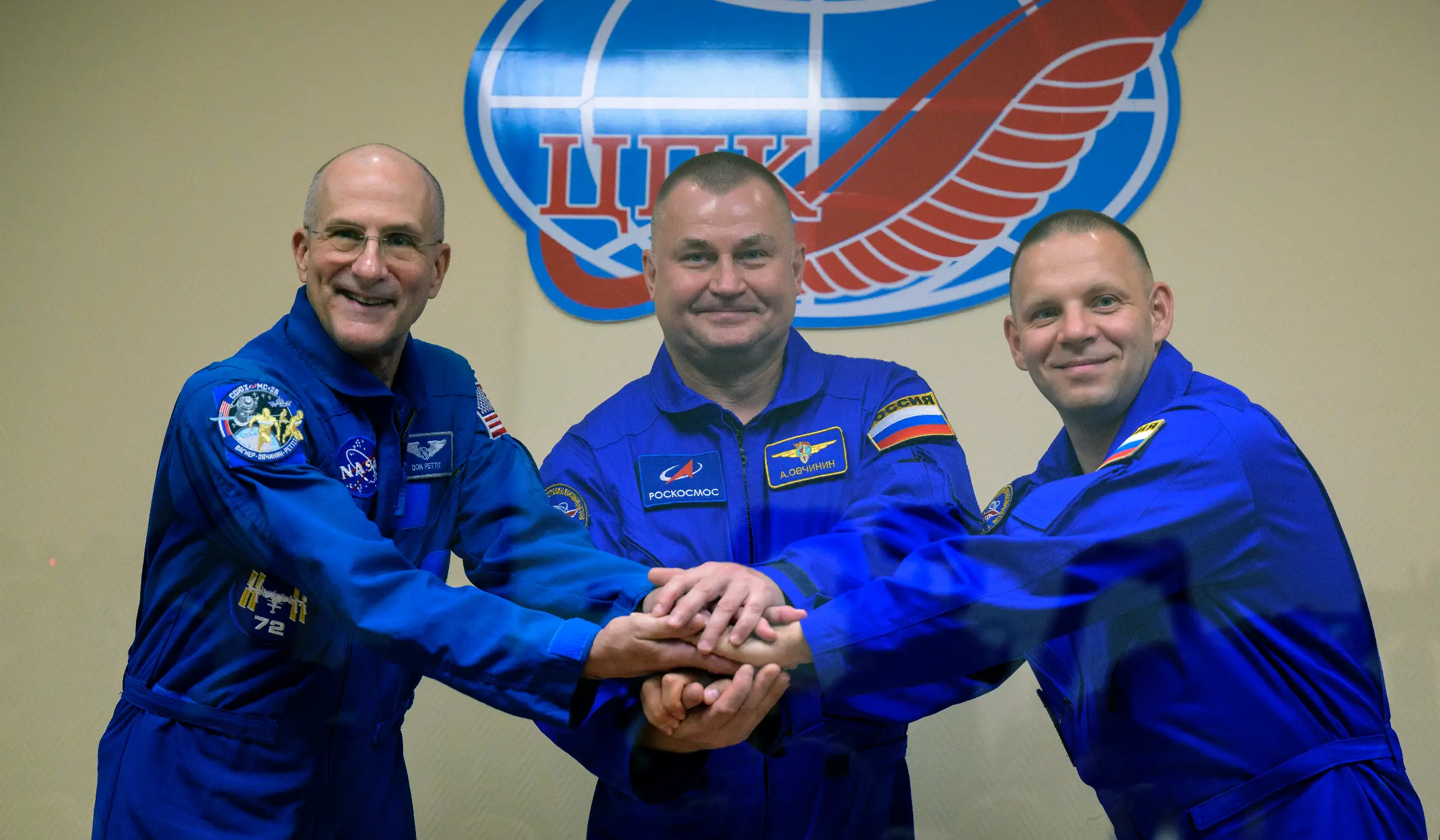 Pettit, Ovchinin, and Vagner (Bill Ingalls/NASA via Getty Images)