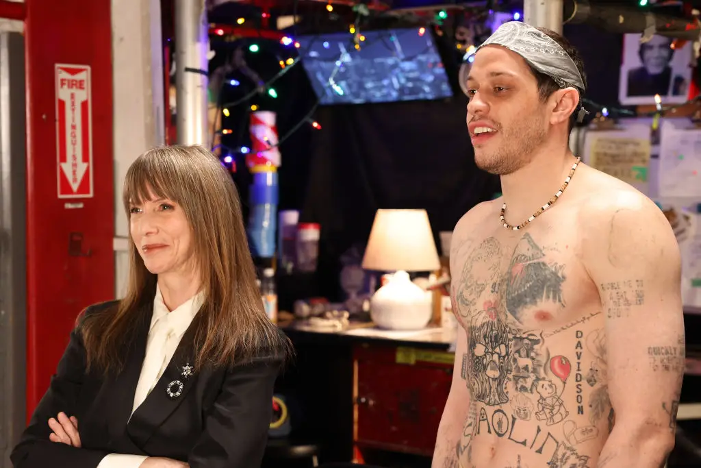 A dating expert has explained that the comedian comes off as 'comfortably charming' (Holland Rainwater/NBC via Getty Images)