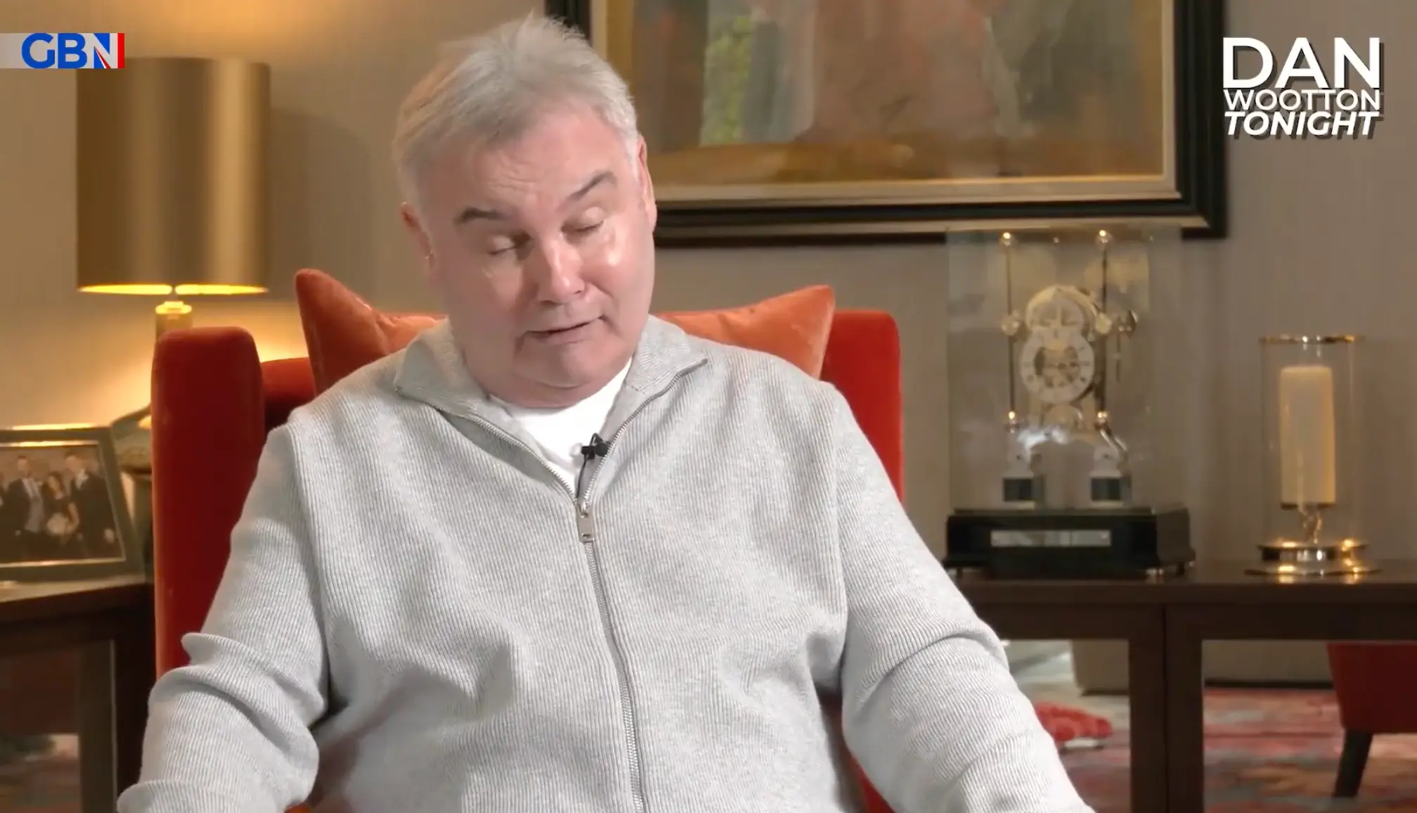 Holmes did an impression of them appearing 'drunk'.