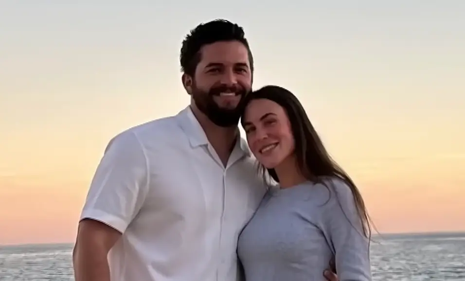 US couple Cameron and Carlee were the only guests at a resort in Mexico (YouTube/Inside Edition)