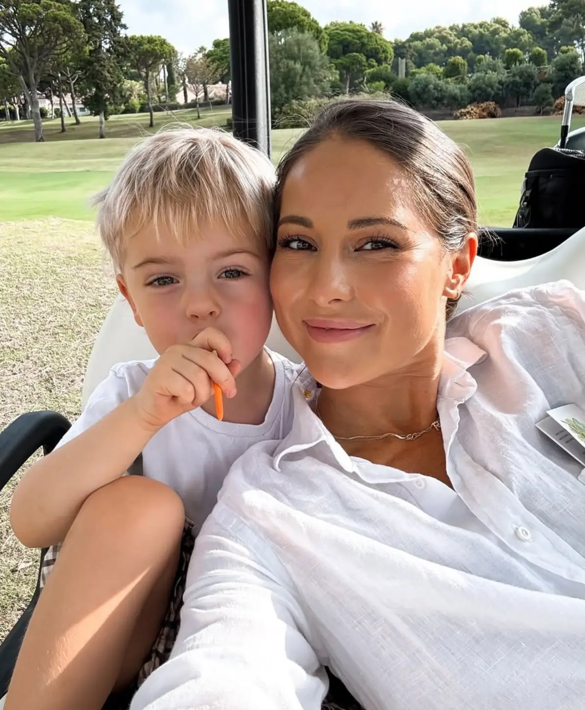 Louise could have easily died giving birth to her son Leo (instagram/louise thompson)