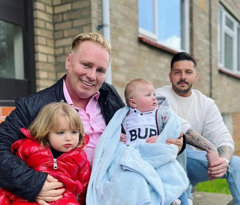 Barrie went on Rich House, Poor House with his fiancé and kids.