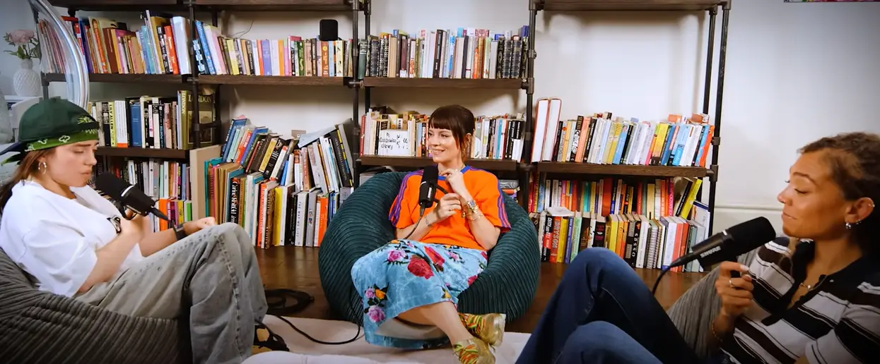 The singer felt so alone. (BBC Sounds) 