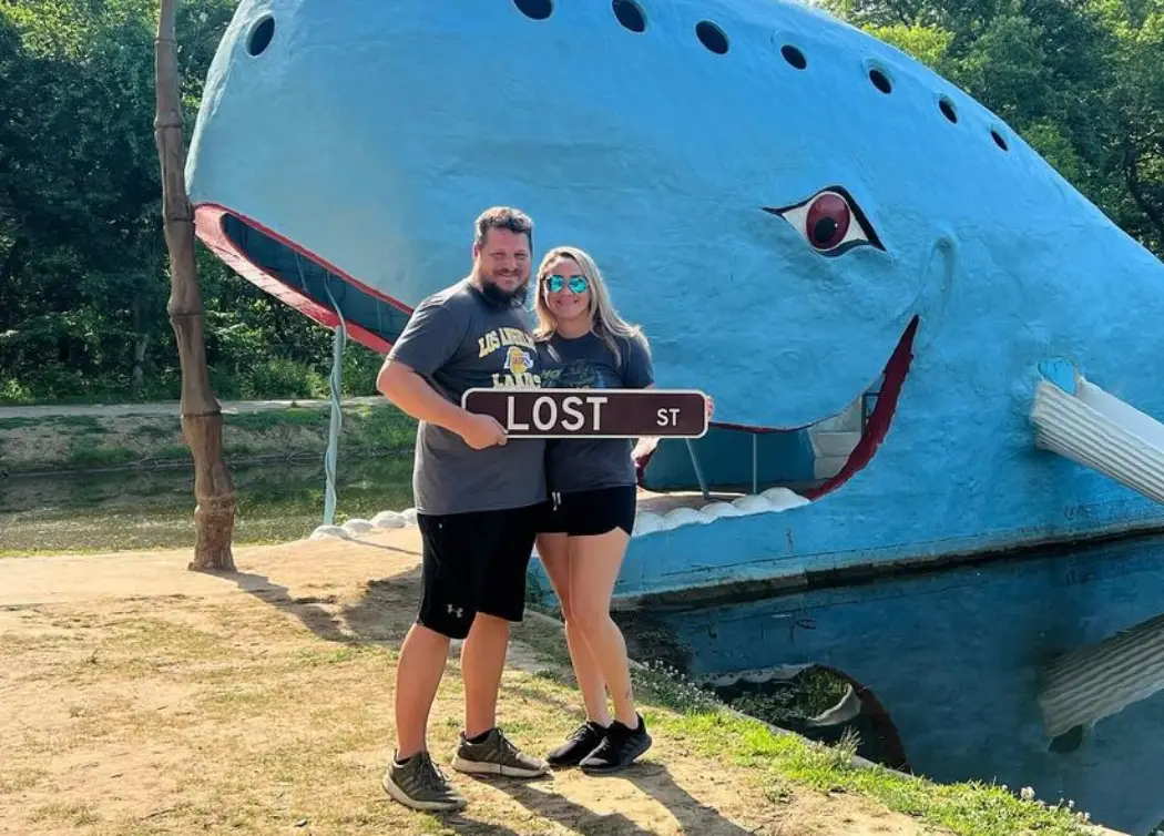 The couple contracted Vibrio Vulnificus after eating oysters (Instagram/justbillyleblanc)