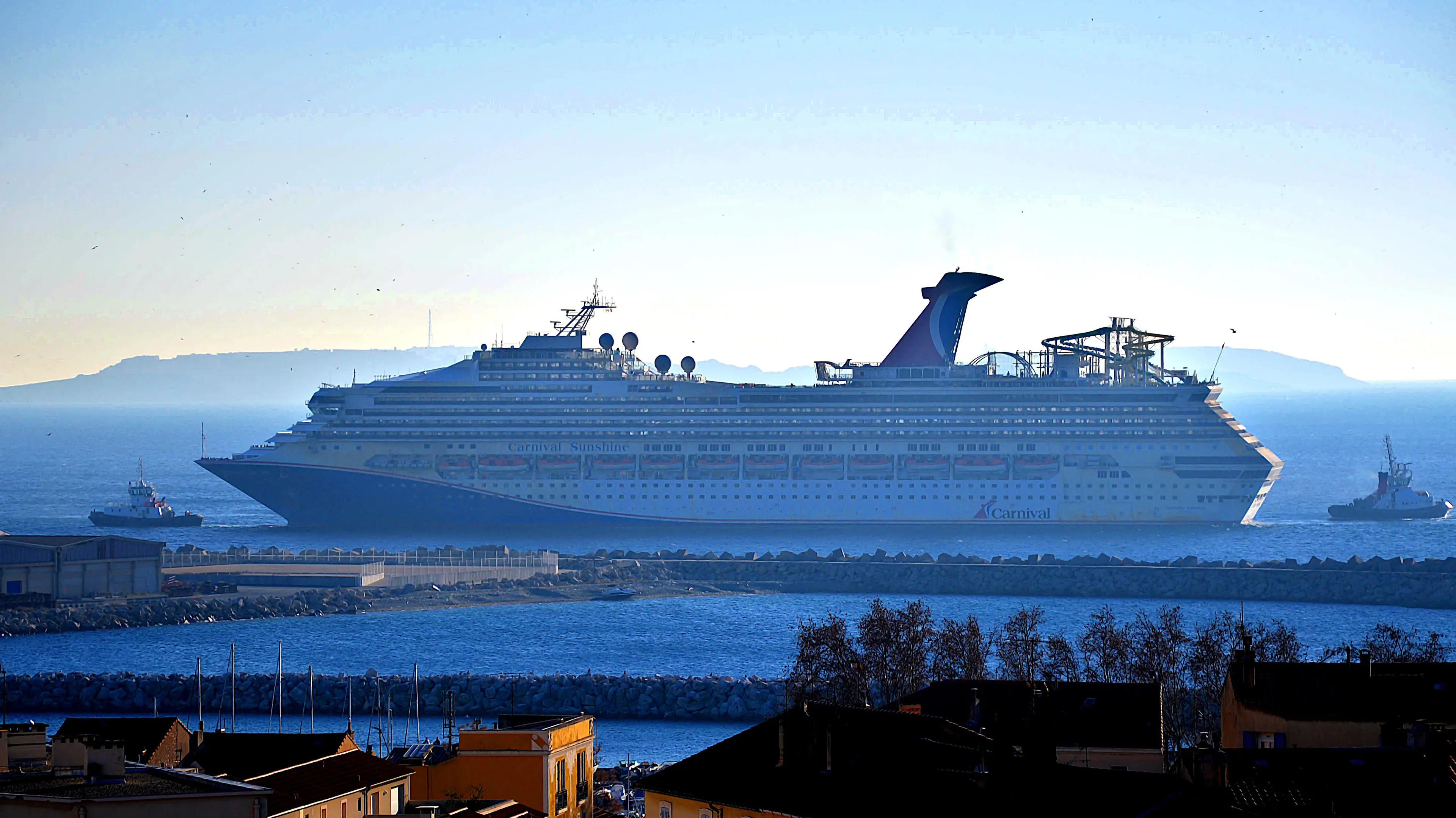 Gerard Bottino/SOPA Images/LightRocket via Getty Images