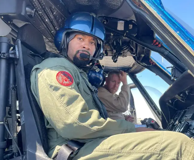 The helicopter pilot has been identified (Facebook/Sean Johnson)