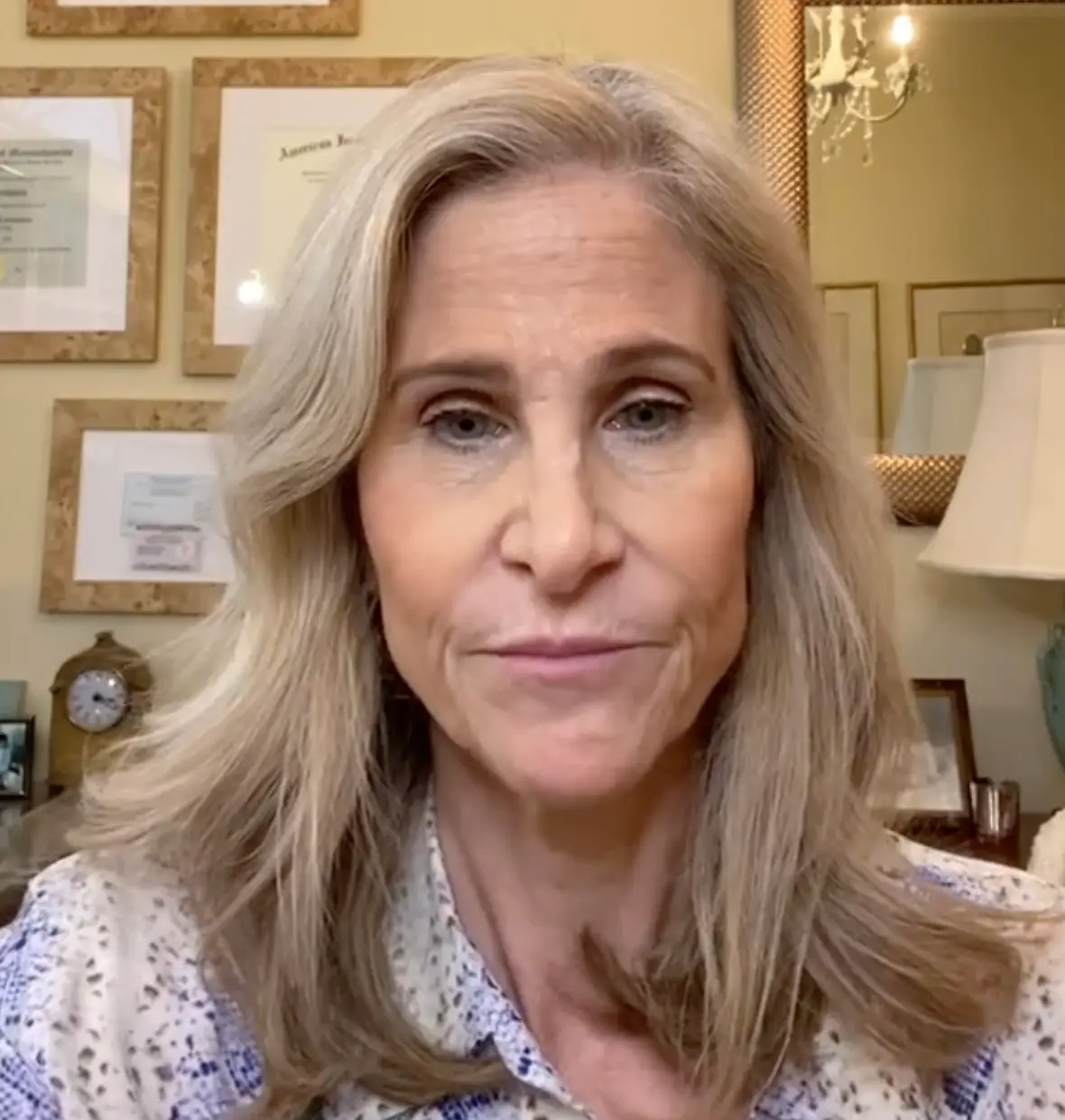 The psychotherapist explained even though it might not get physical, it's still a 'blatant betrayal' (TikTok/@debkrevalincounseling)