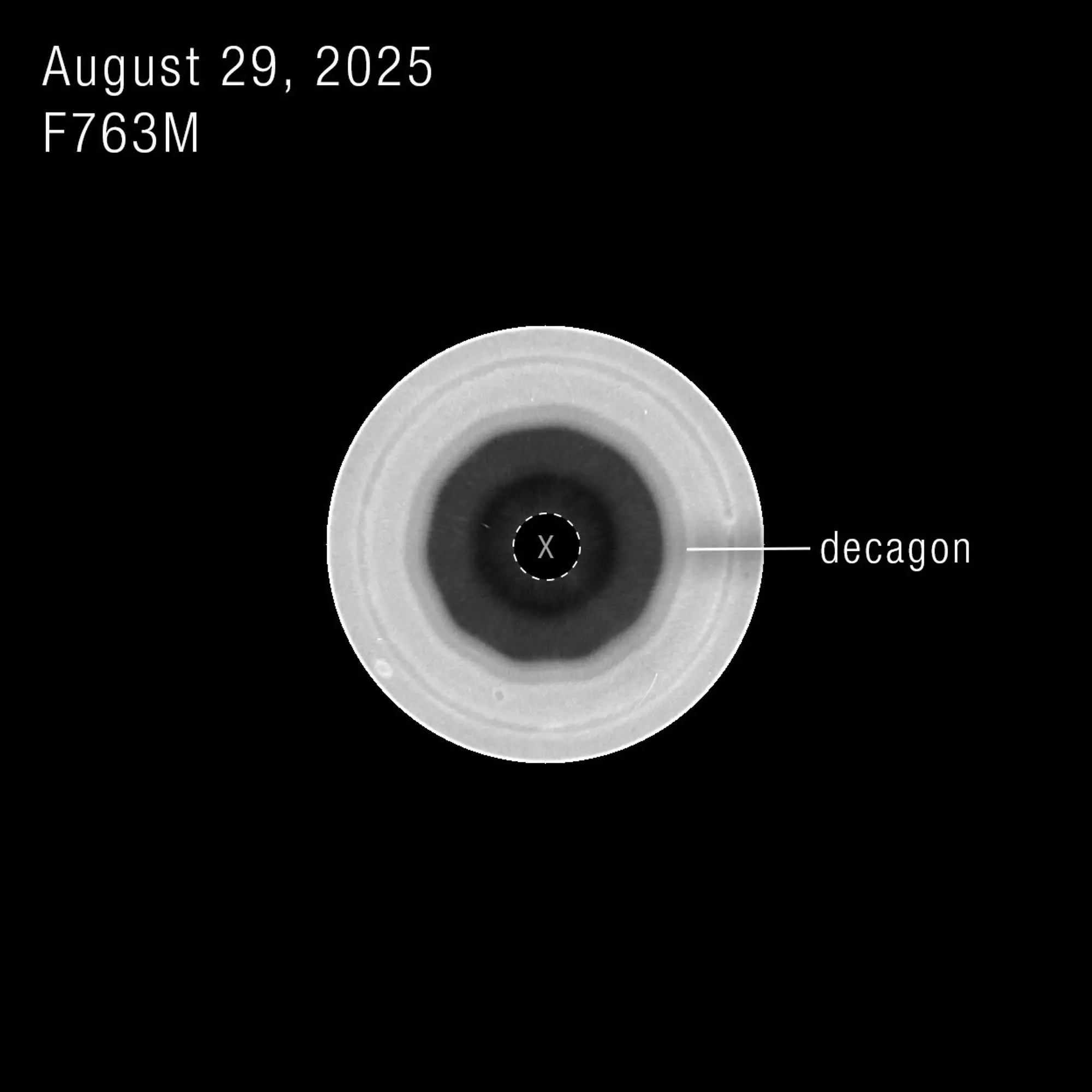 The 10 sided atmospheric wave on Saturn is a relatively new phenomenon (NASA)