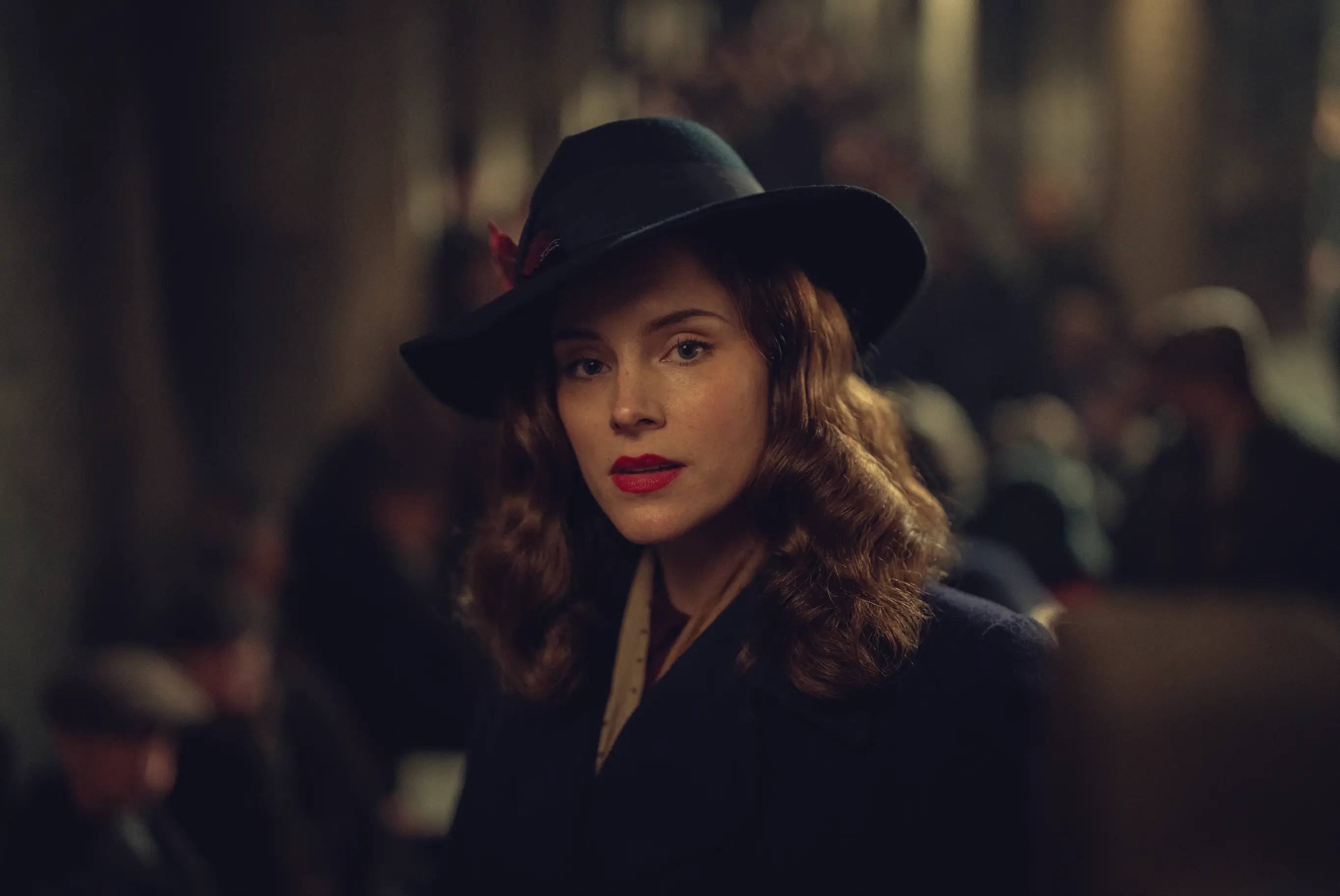 Ada is shot in the head by Beckett (Netflix)