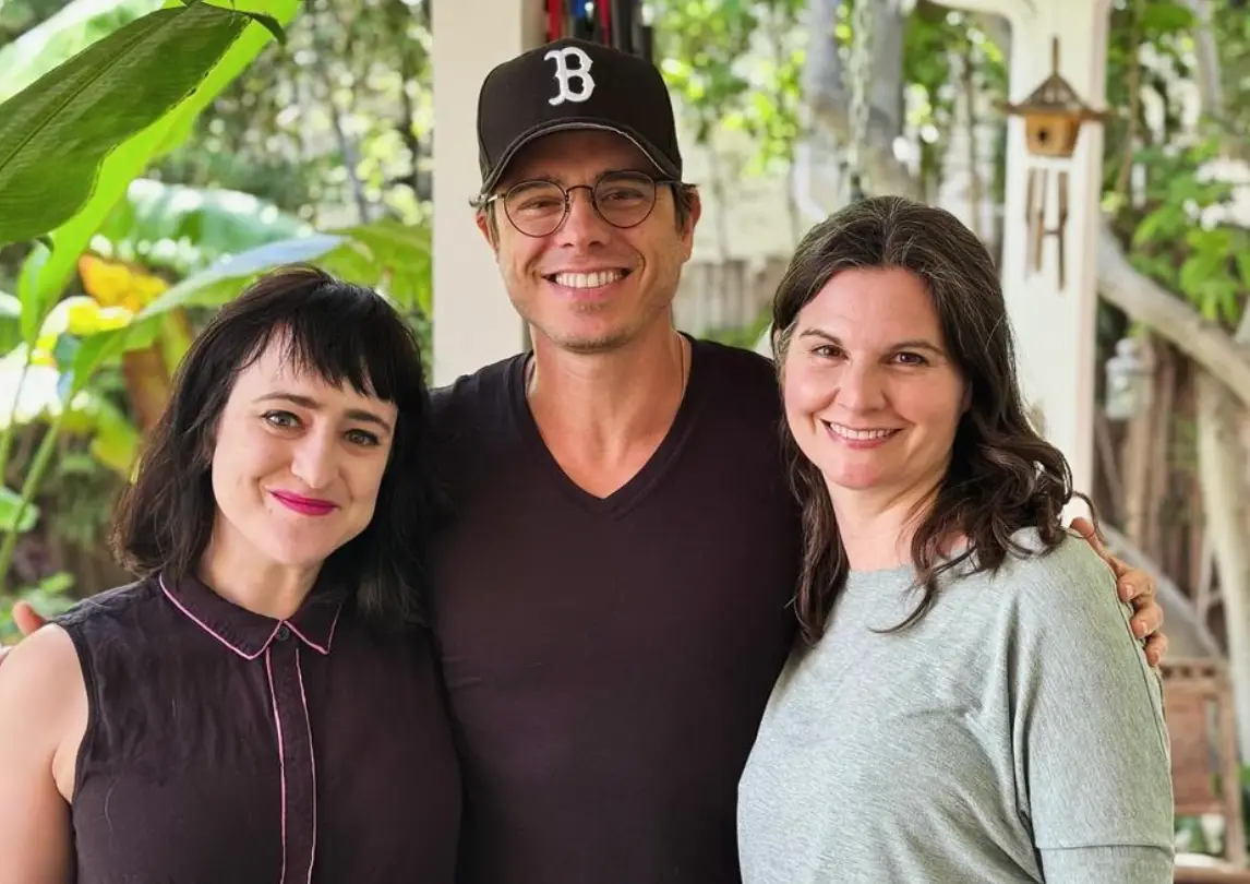 The kids are all grown up. (Instagram/@lisa.jakub)