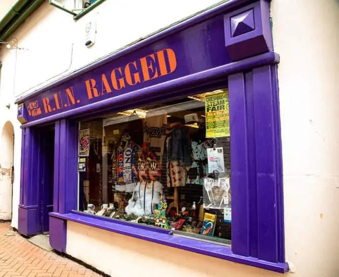 Mr Davies has spent the last five years running the quirky retro shop (Wales News Service)