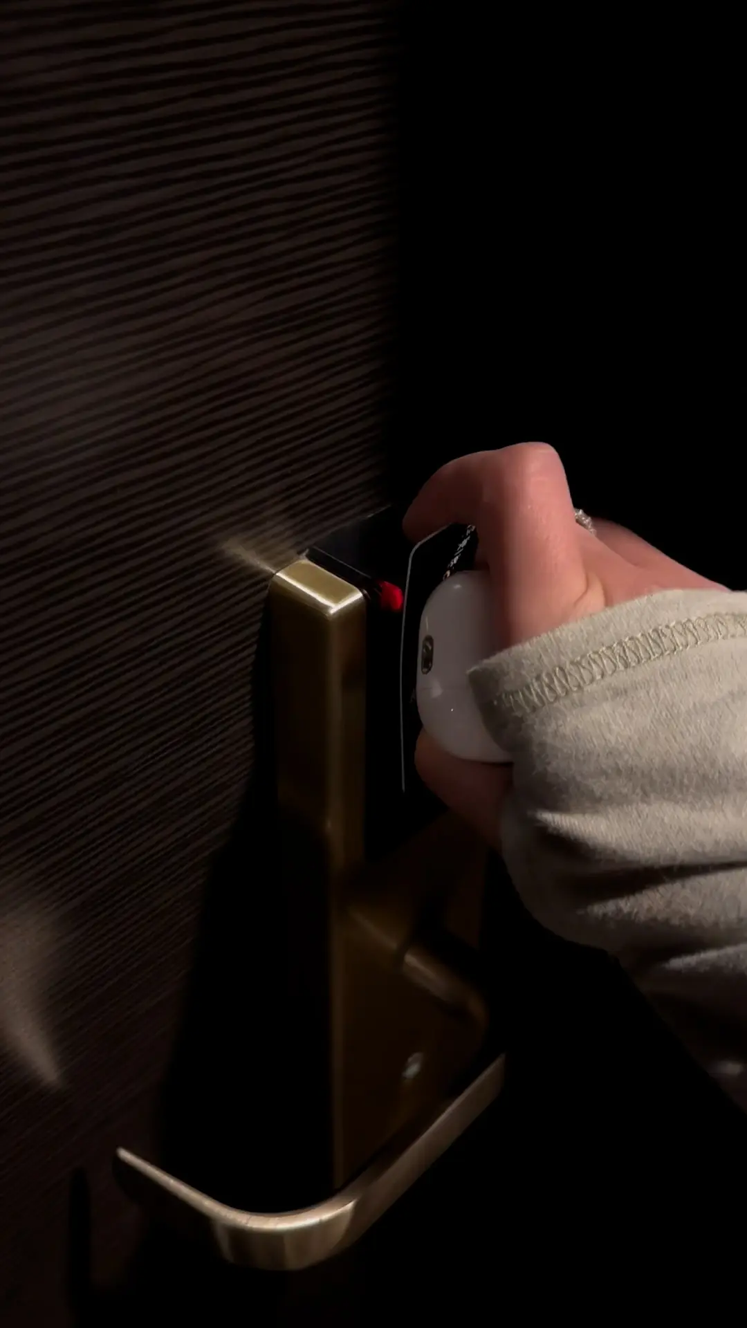 “It was like a horror movie." (Viral Press)