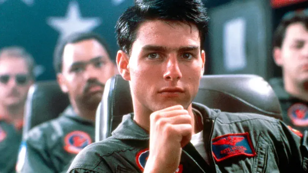 Art Scholl died while filming the 1986 movie Top Gun.
