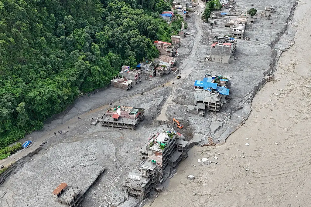 Devastation caused by the floods (Arun SANKAR / AFP via Getty Images)