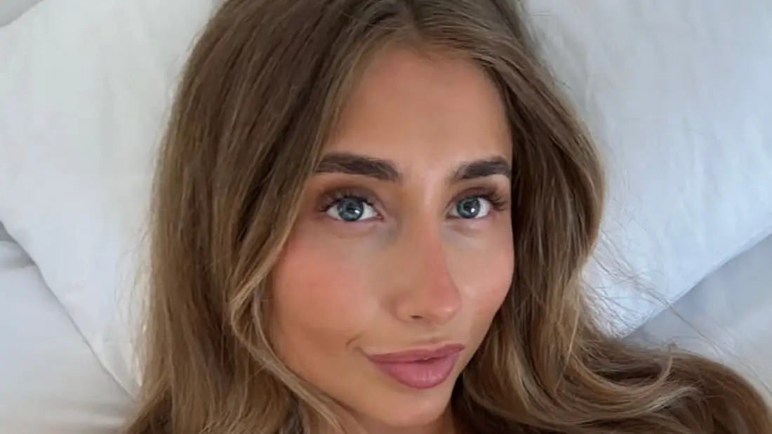 Instagram/Lily Phillips