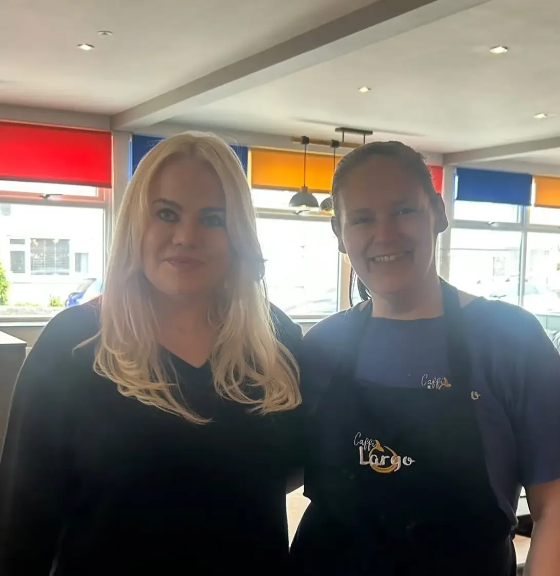 The Welsh singer has been seen in public for the first time in a very long while (Facebook)