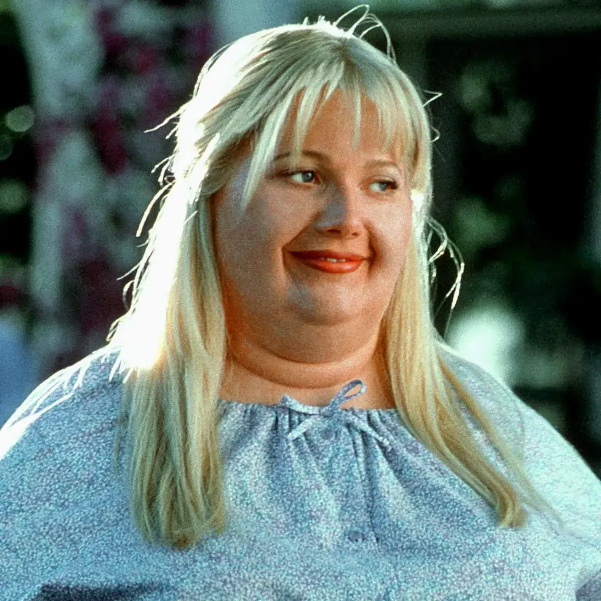 Paltrow's fat suit in the film was uncomfortable at the time, and has aged like milk due to its blatant fatphobia. (20th Century Studios)