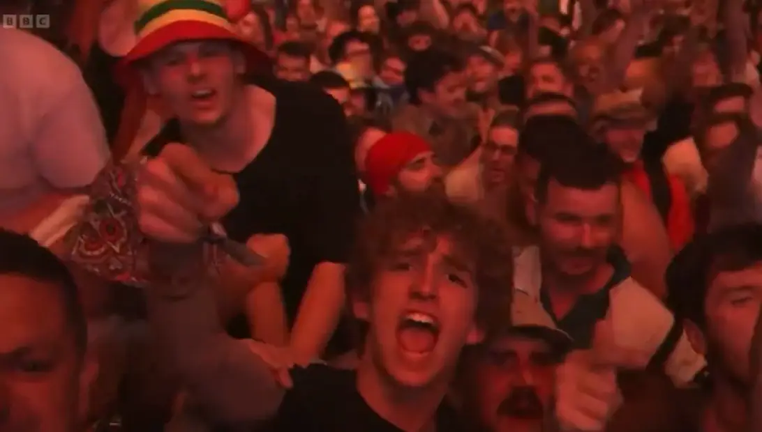 The huge crowd were more than happy to join in. (BBC)