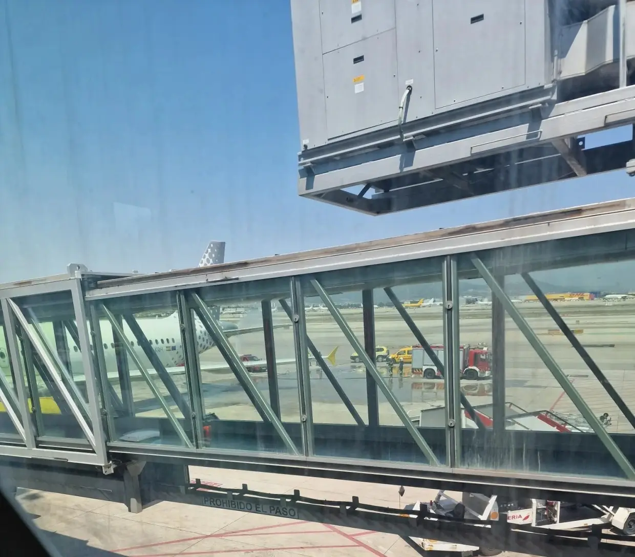 Passengers had to wait for another plane and captain.