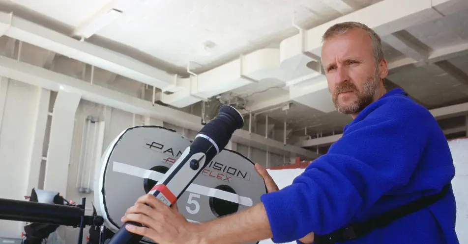 James Cameron's expensive budgets give him a 'tactical edge' as a filmmaker.