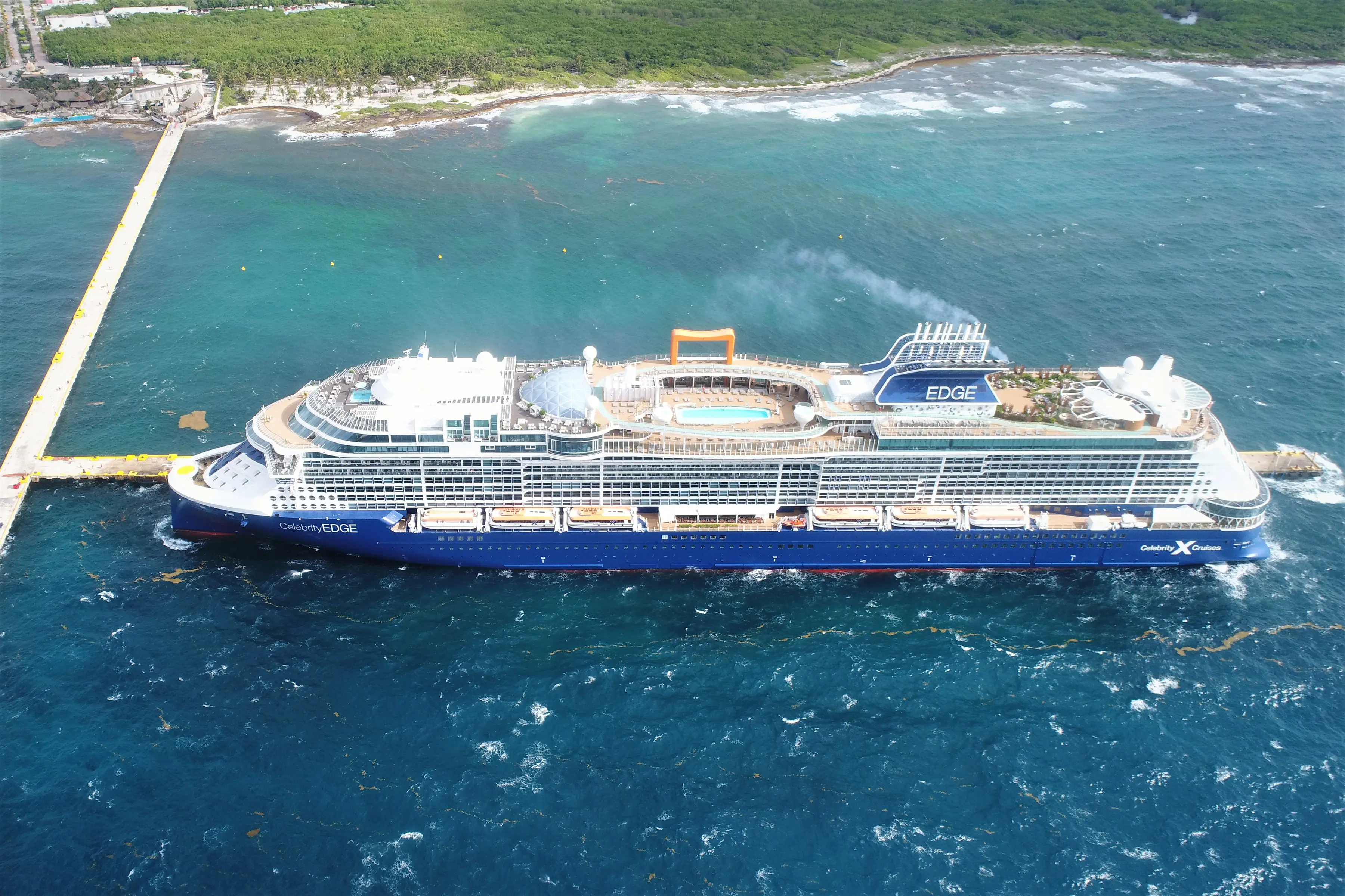 A cruise ship docked in Mexico (Medios y Media/Getty Images)