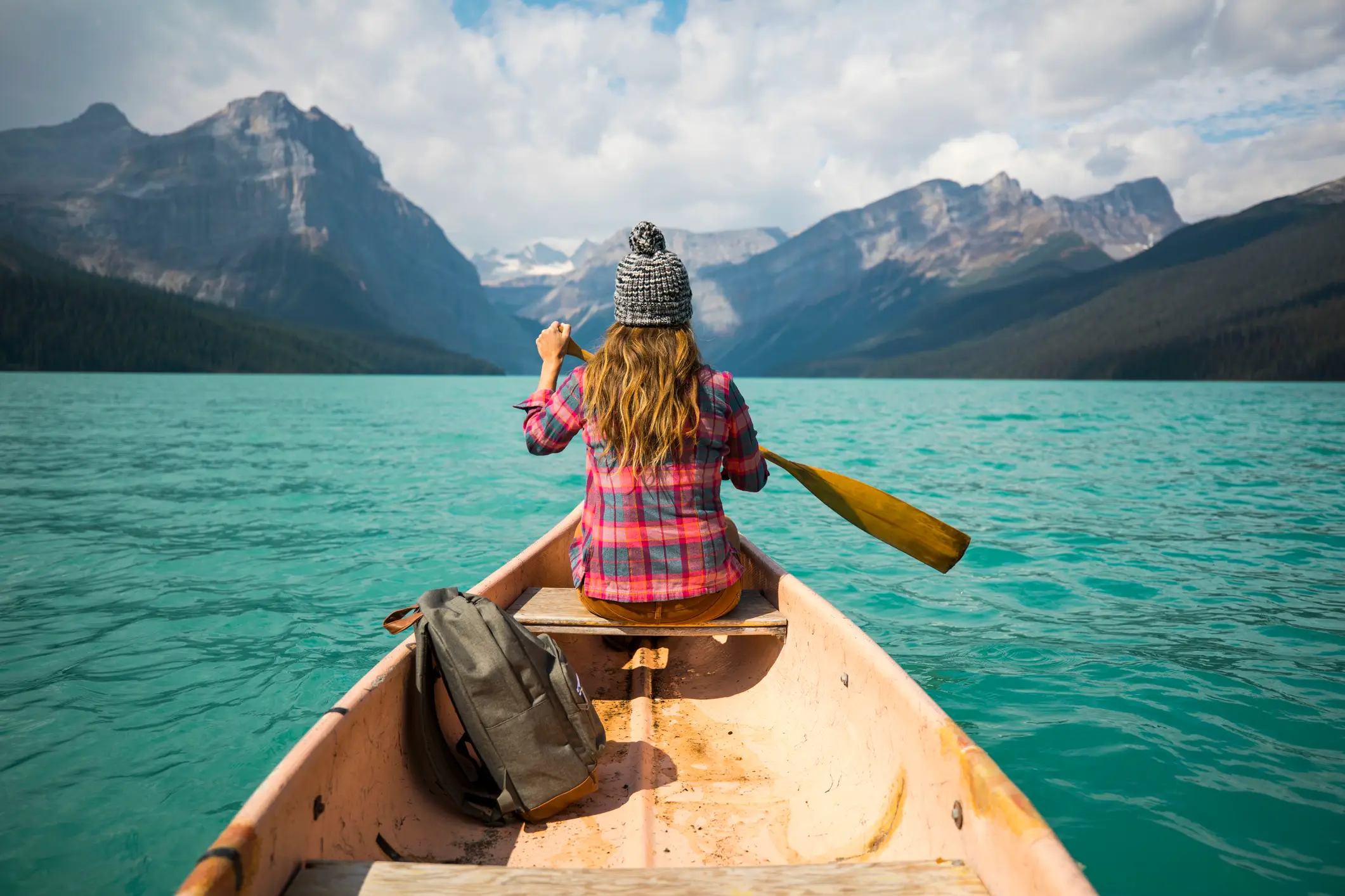 Hold on a sec... where's this woman's coat? (Getty Stock Image)