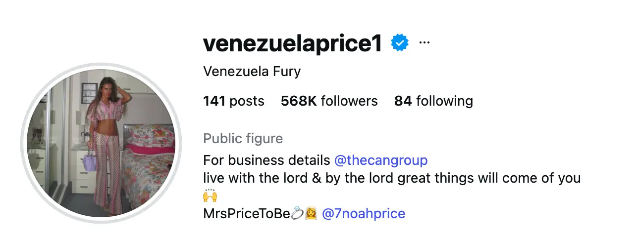 Within hours of saying 'I do', she's made the change. (venezuelaprice1/Instagram)