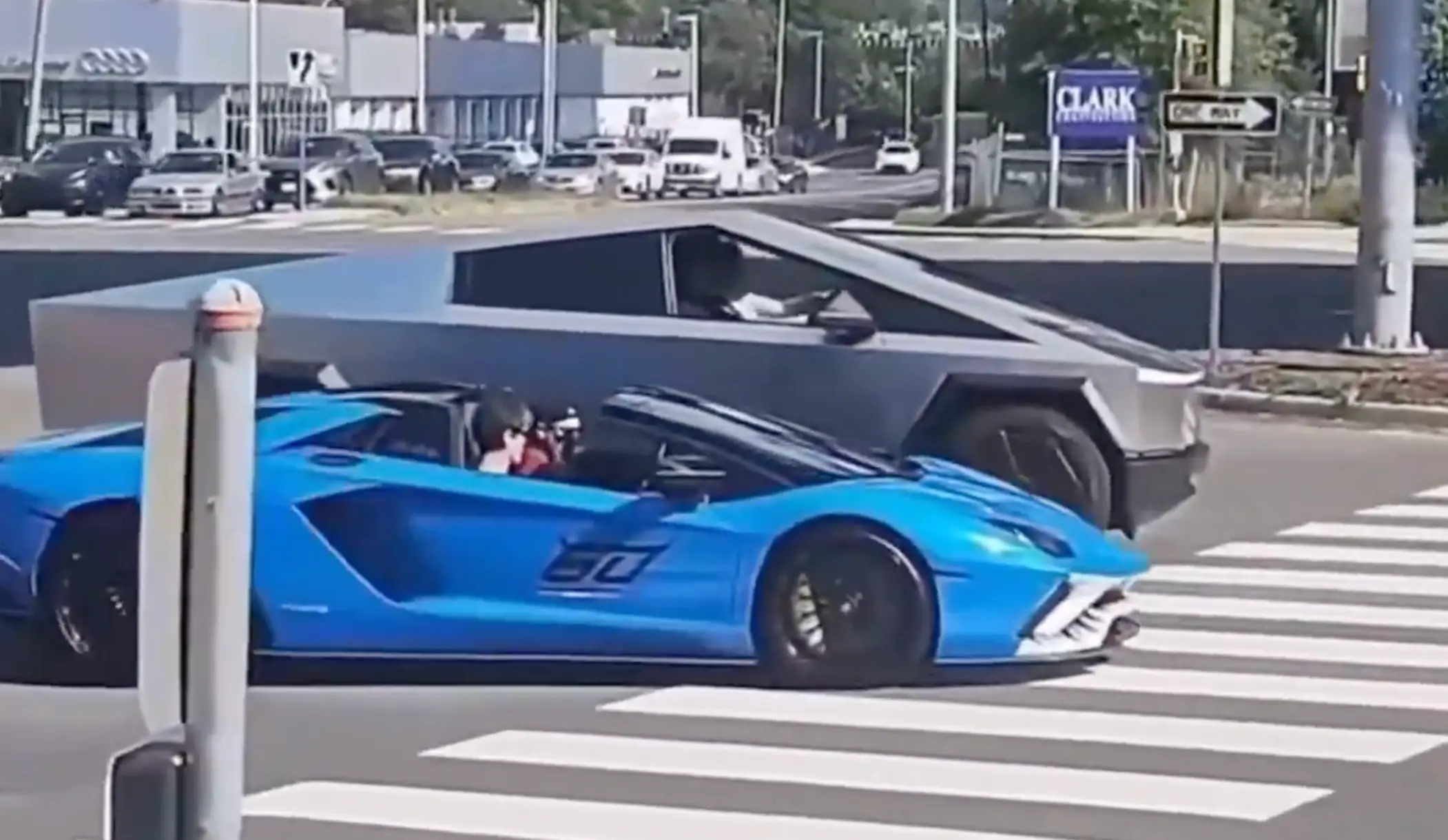 The old guard faces off against new technology (X/Tesla Archive)