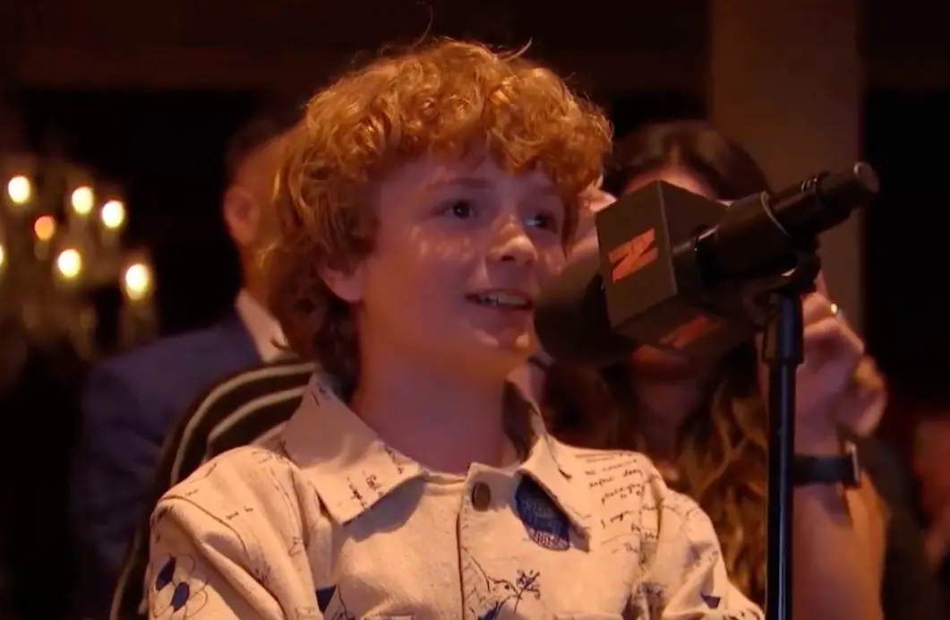 The teenage boy's question rattled the pair. (Netflix/MVP)