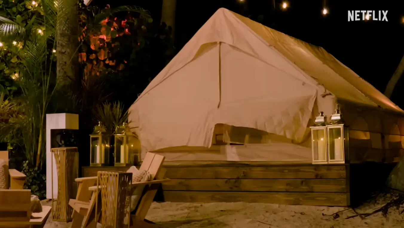 Jack took another woman back to the sex tent (Netflix)