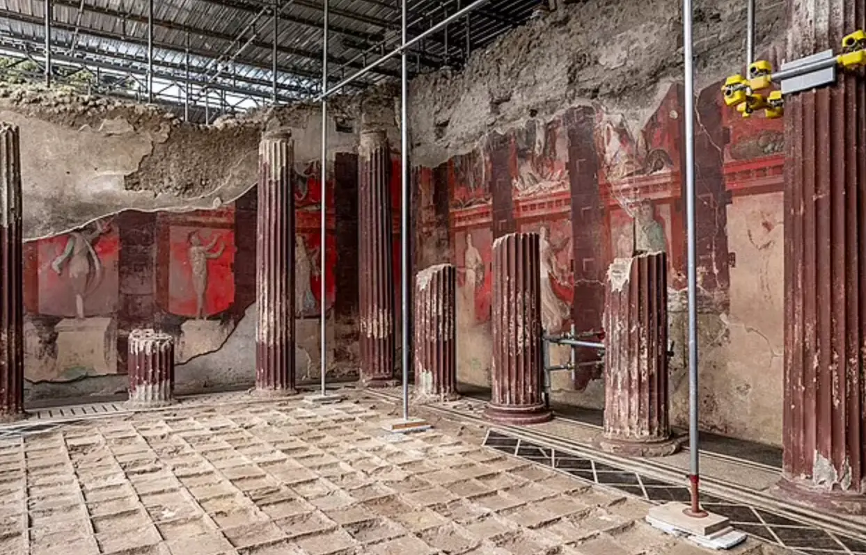 The excavated Pompeii building (Archaeological Park of Pompeii)