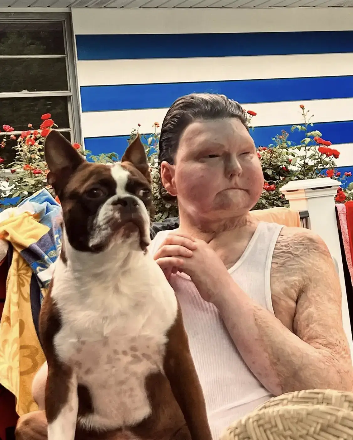 Joe and his fiancée Jessica first bonded over their love of dogs. (Instagram/joeroydimeo)