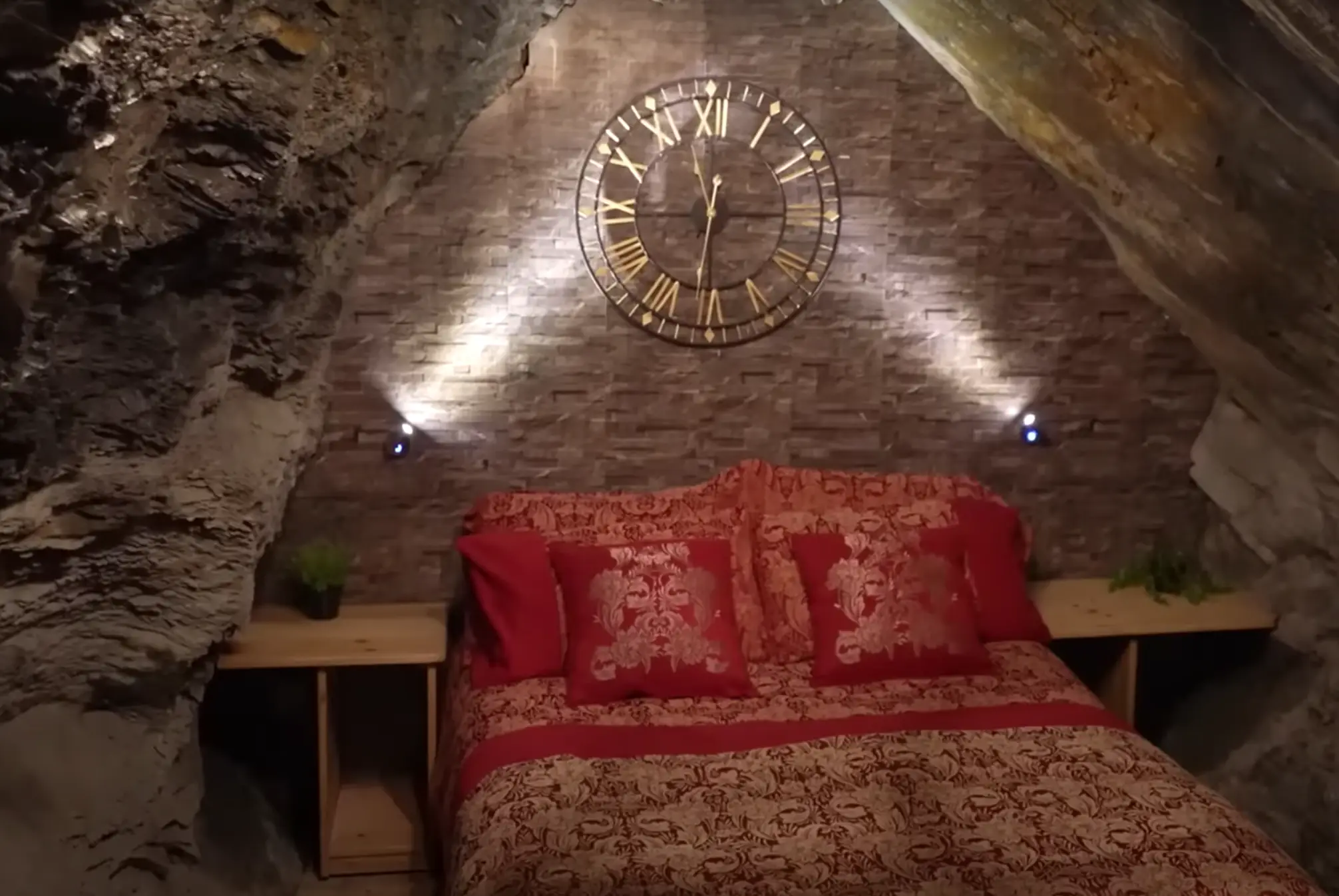 More than 1,300 feet below ground lies the world's deepest underground hotel (YouTube/TheBurntChip)