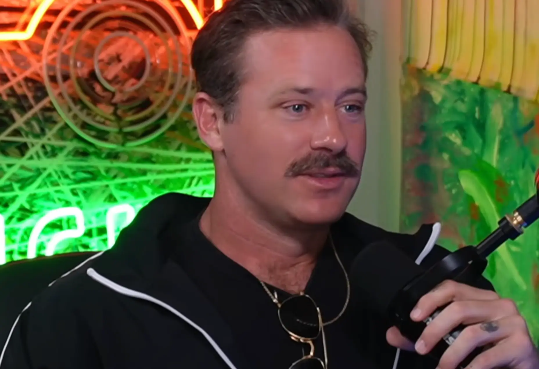 Hammer stopped his podcast in October of last year (YouTube/Punk Rock Sober and Painful Lessons podcast)