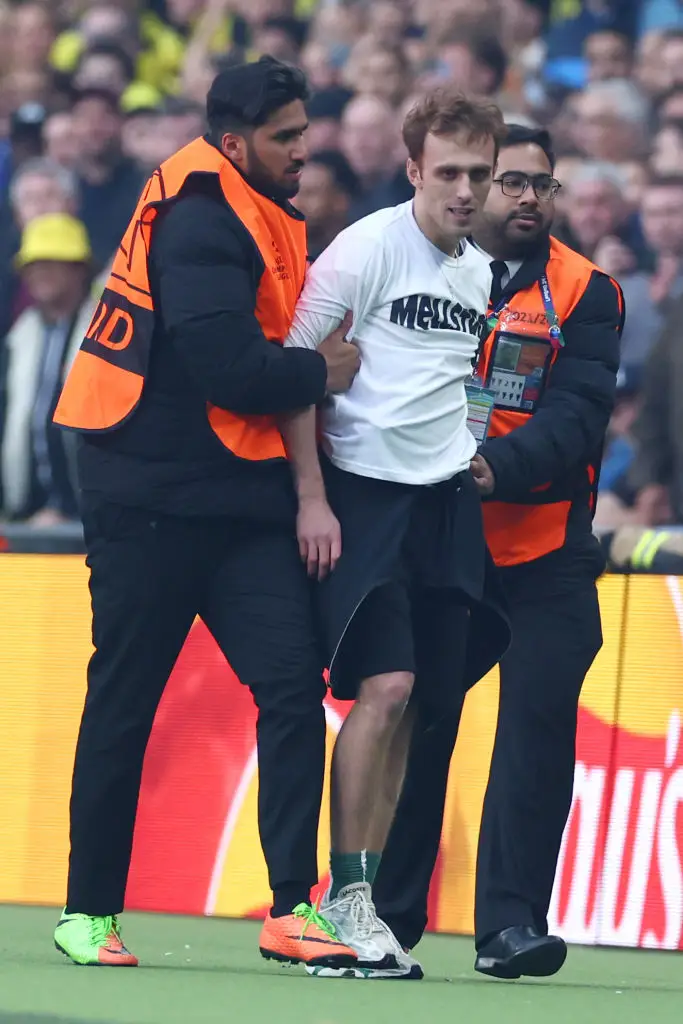 The trio had responded to a challenge set by Russian streamer Andrey 'Mellstroy' Burim. (Chris Brunskill/Fantasista/Getty Images)